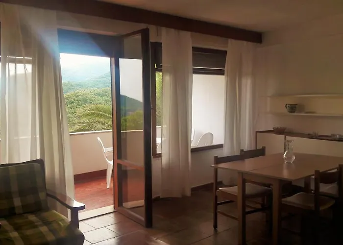 Апарт-отель Napoleon - Helloelba